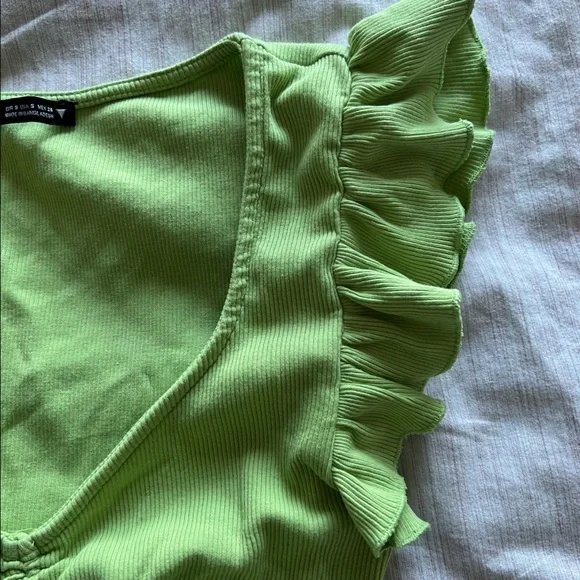 Zara Ruffle Top - Picture 4 of 5